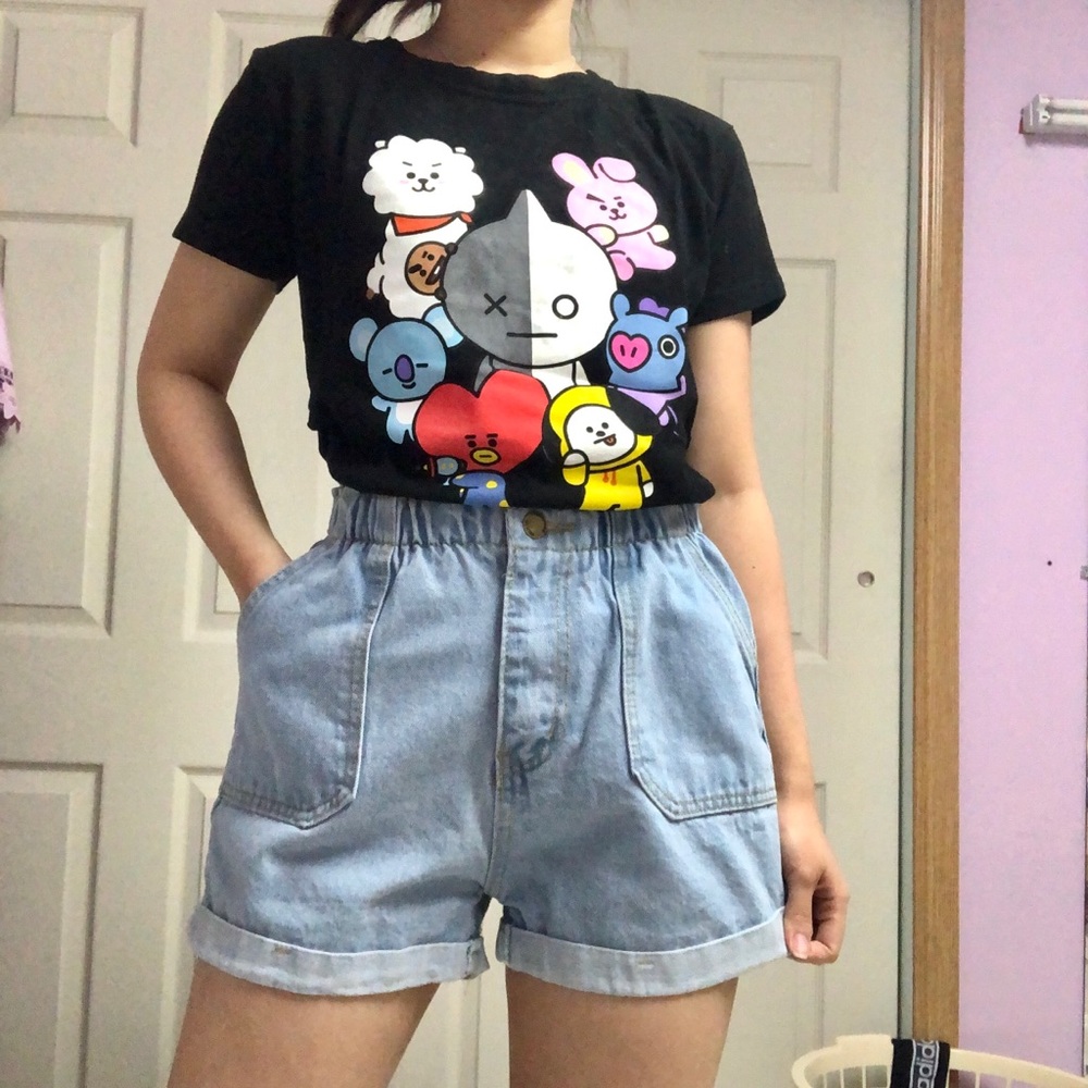 BTS BT21 Black T shirt